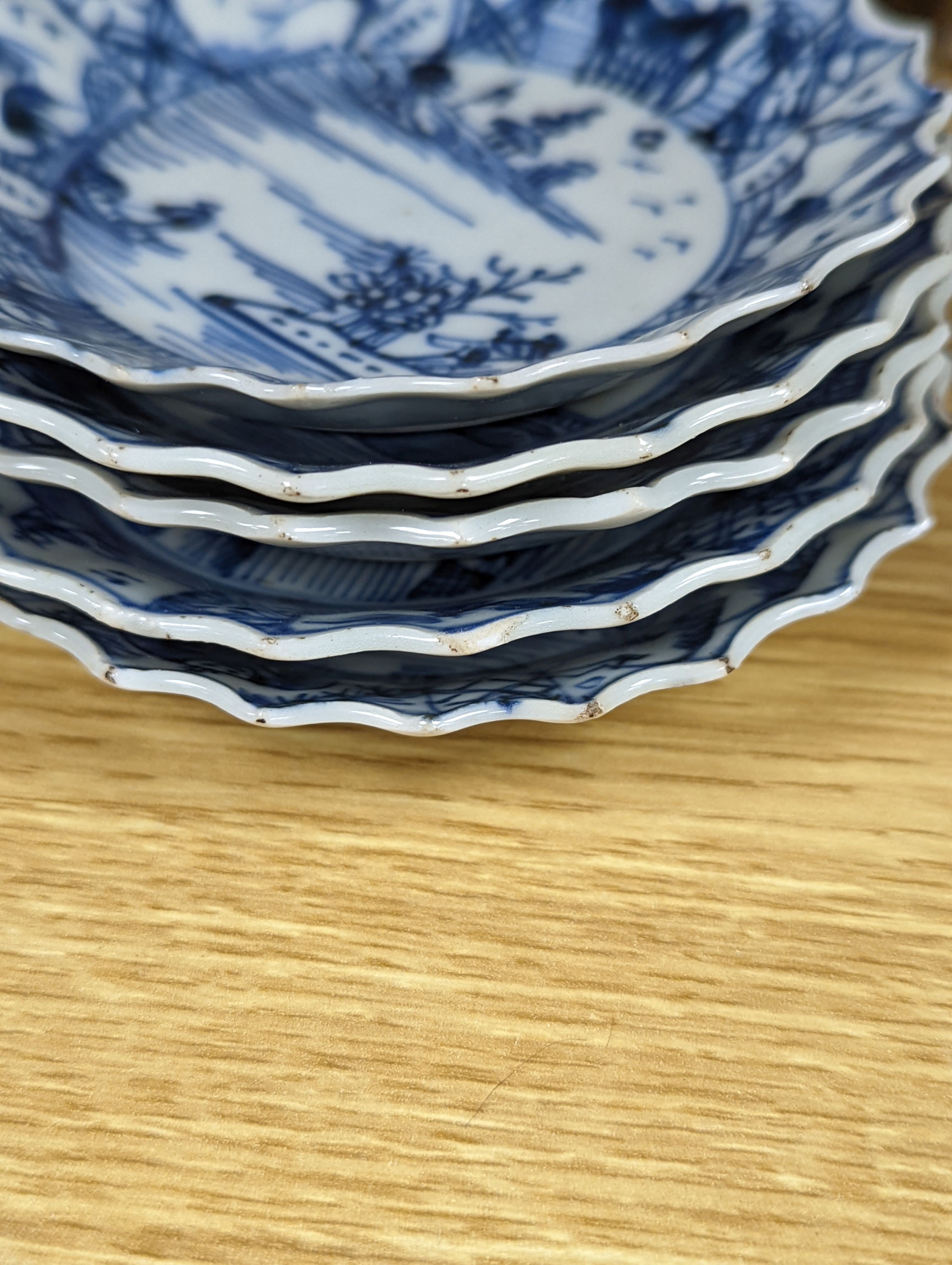 Chinese export cups and saucers - 11 items